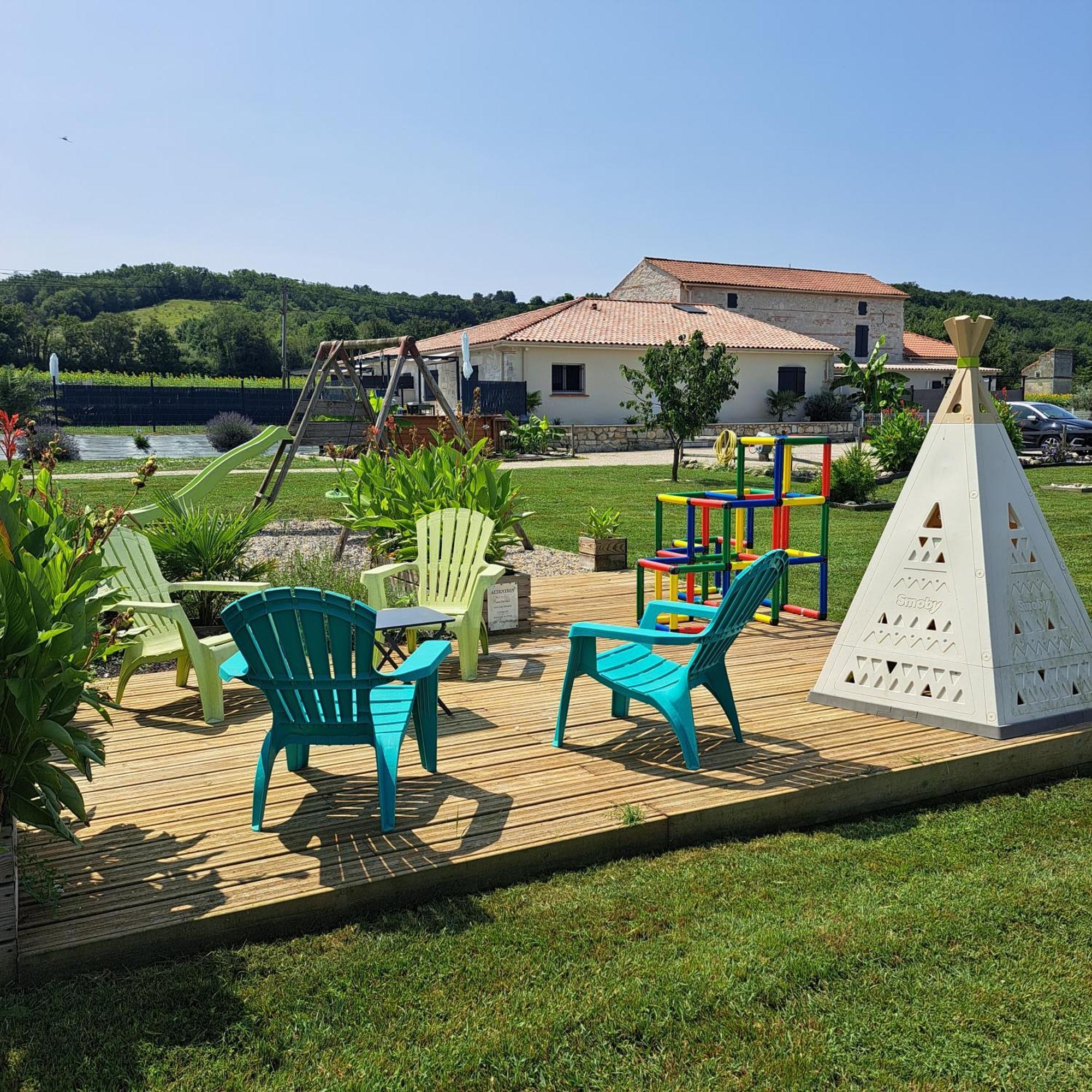 Le Domaine Vesque Villa Saint-Pierre-de-Clairac Eksteriør bilde